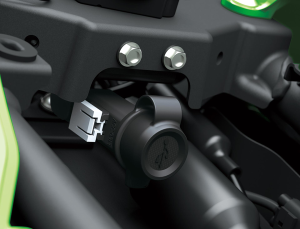USB SOCKET (ZX-4R/RR)